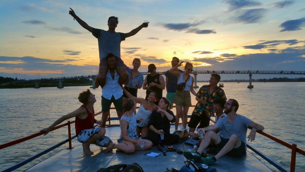 Dk'S Backpacker Hotel Hoi An Luaran gambar